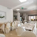 מלון Diamante 3*