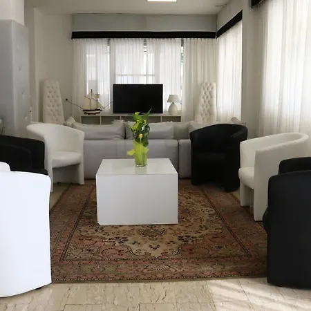 Diamante Hotel 3*