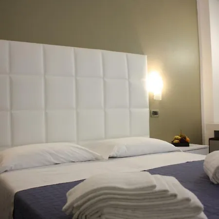 Hotel Diamante 3*