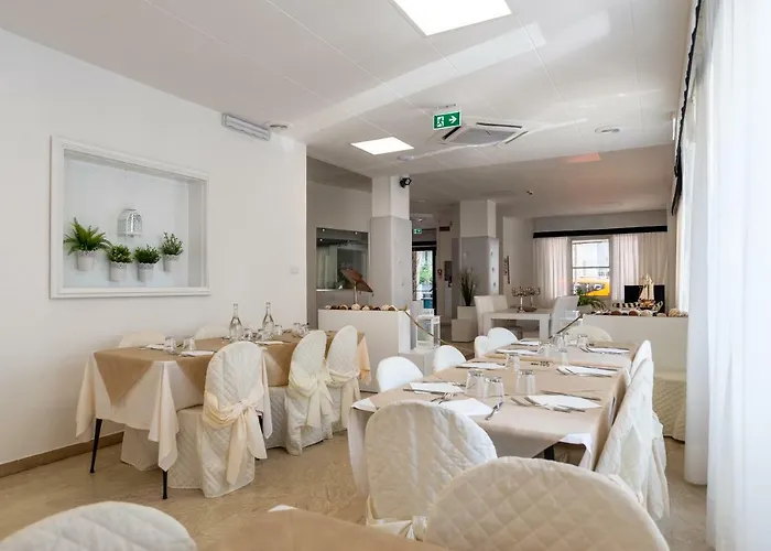 Hotel Diamante 3*